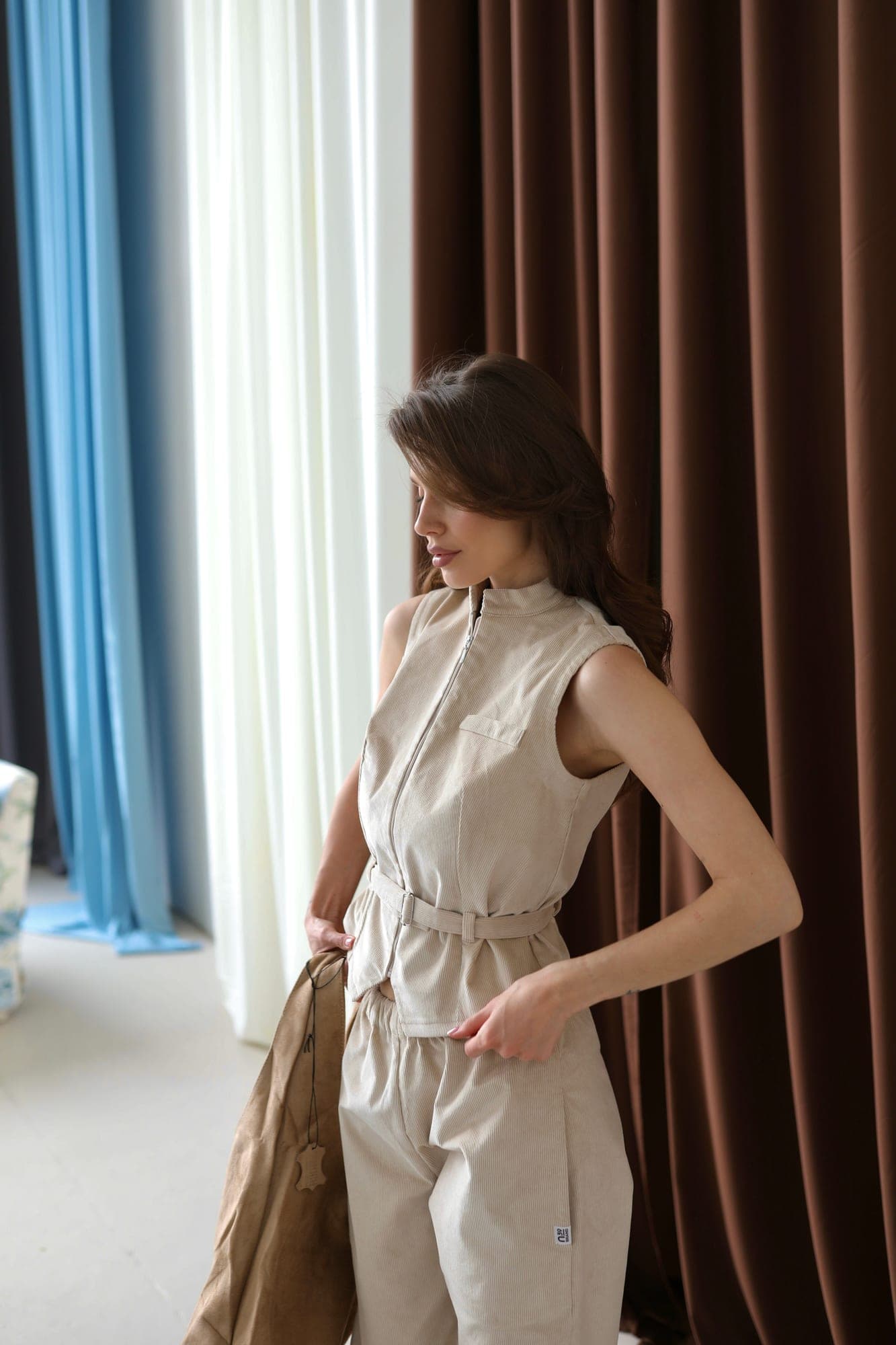 Жилет из хлопкового вельвета 